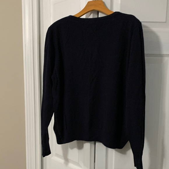 H&M Women's Dark Navy Crew Neck Sweater - Picture 2 of 6